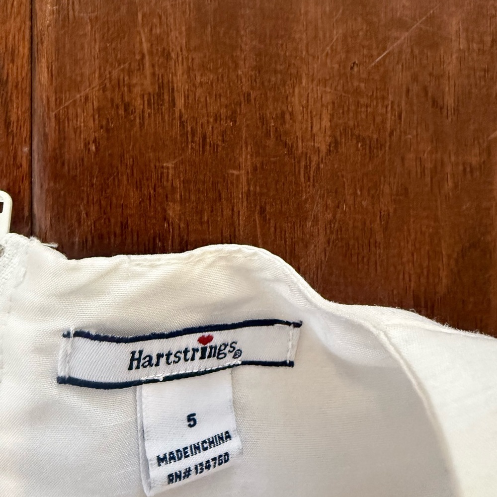 Hartstrings White - Picture 2 of 3